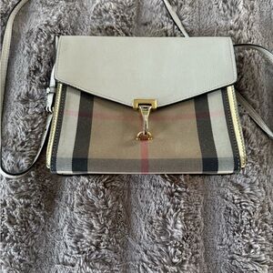Burberry Beige and Cream Checkered Women's Bag